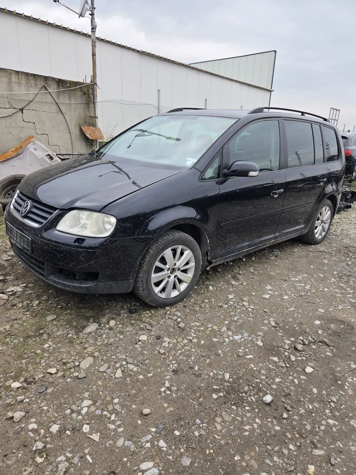 VW Touran  - изображение 2