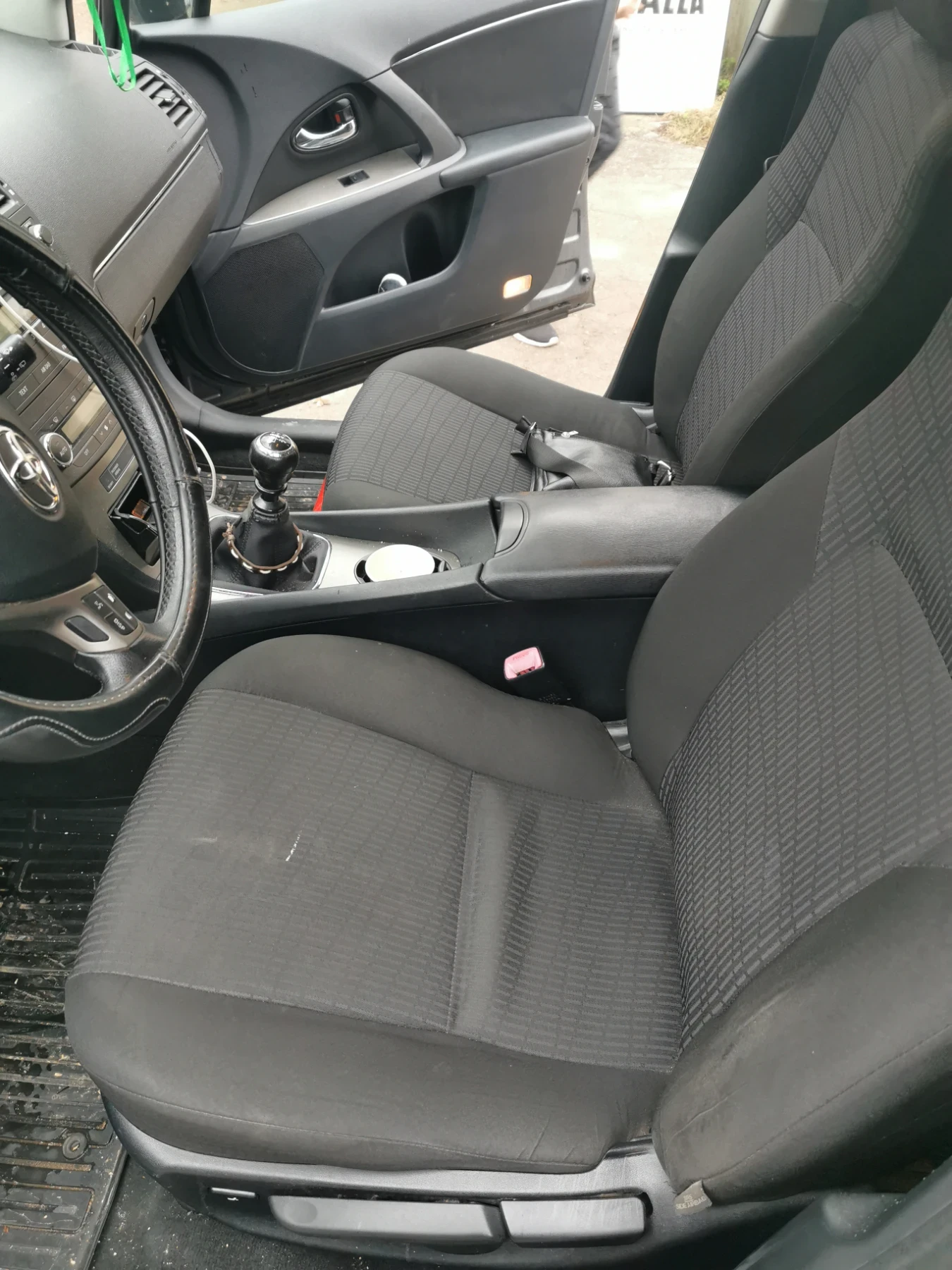 Toyota Avensis 2.0D4D | Mobile.bg   11