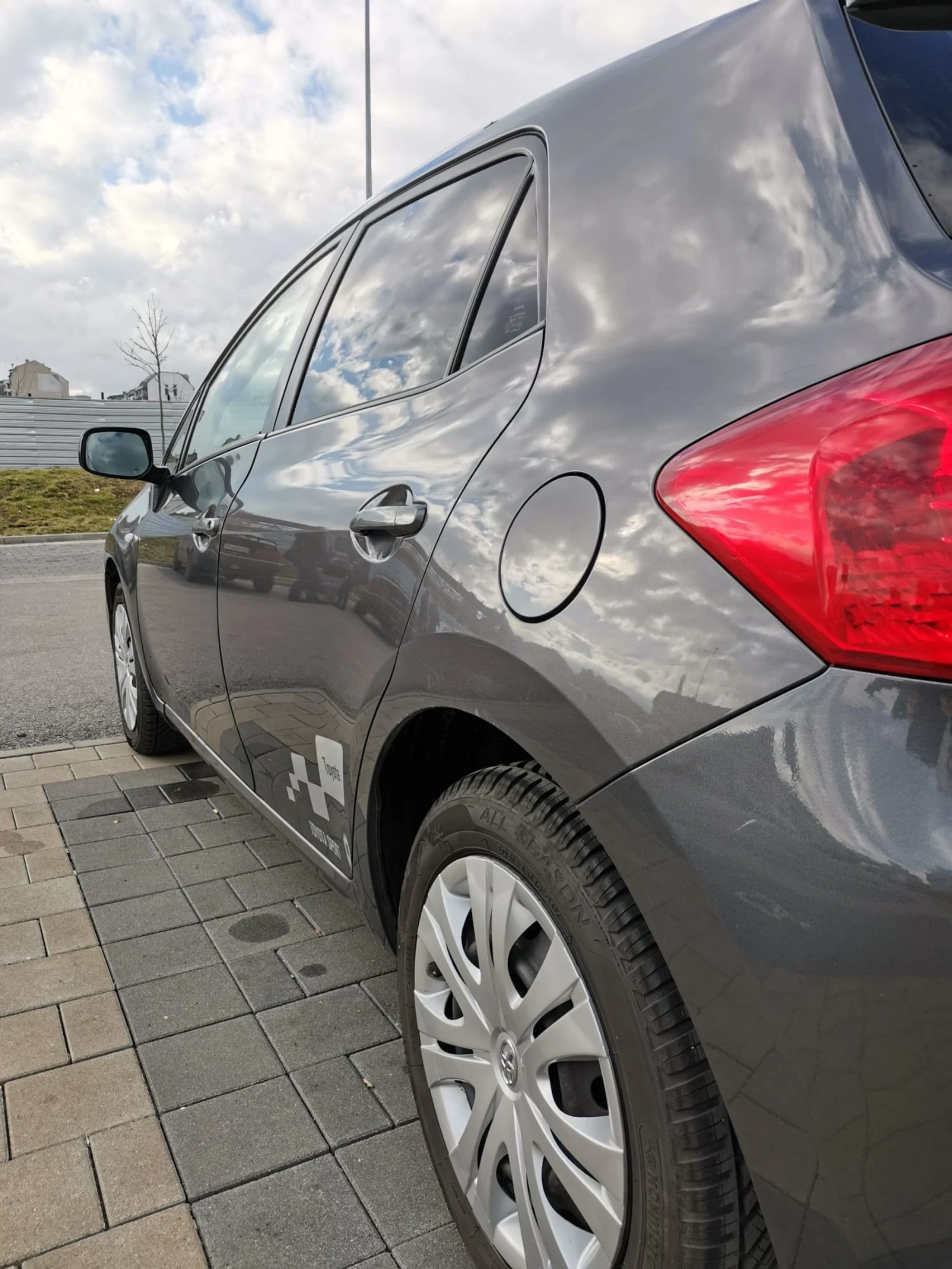 Toyota Auris Toyota Auris 1.6 vvti 124hps automatic 2007 | Mobile.bg � ����������� 1