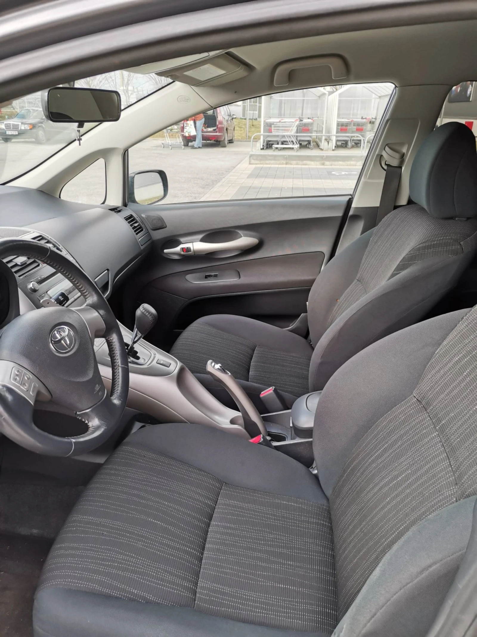 Toyota Auris Toyota Auris 1.6 vvti 124hps automatic 2007 | Mobile.bg � ����������� 14
