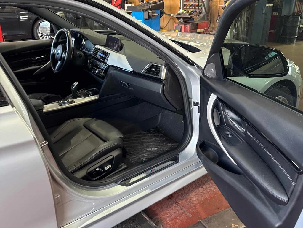 BMW 340 * 340i xDrive * CARFAX * ���� �� �� | Mobile.bg � ����������� 15