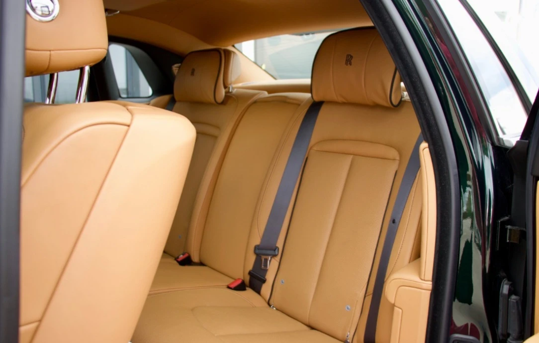 Rolls-Royce Ghost  - изображение 6