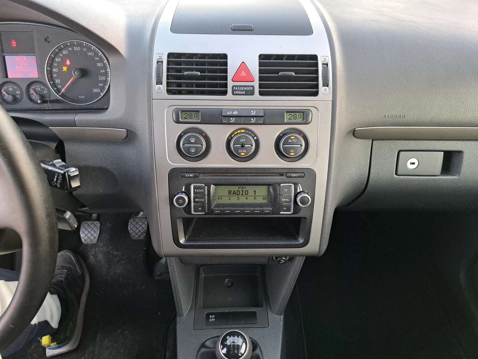 VW Touran 1.9���/7����� | Mobile.bg � ����������� 12