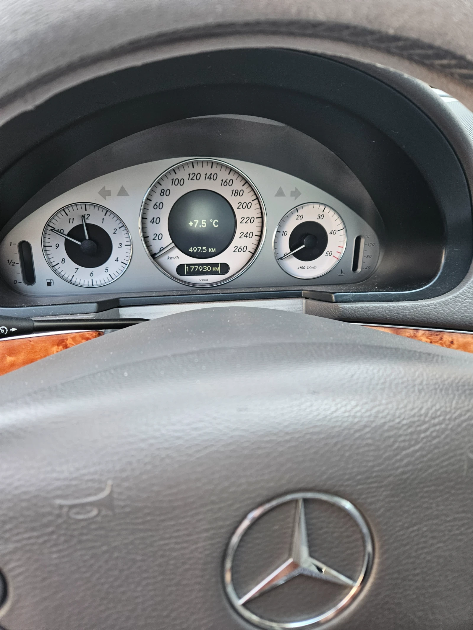 Mercedes-Benz E 280 E280CDI  4MATIC EVO, снимка 7 - Автомобили и джипове - 53913629