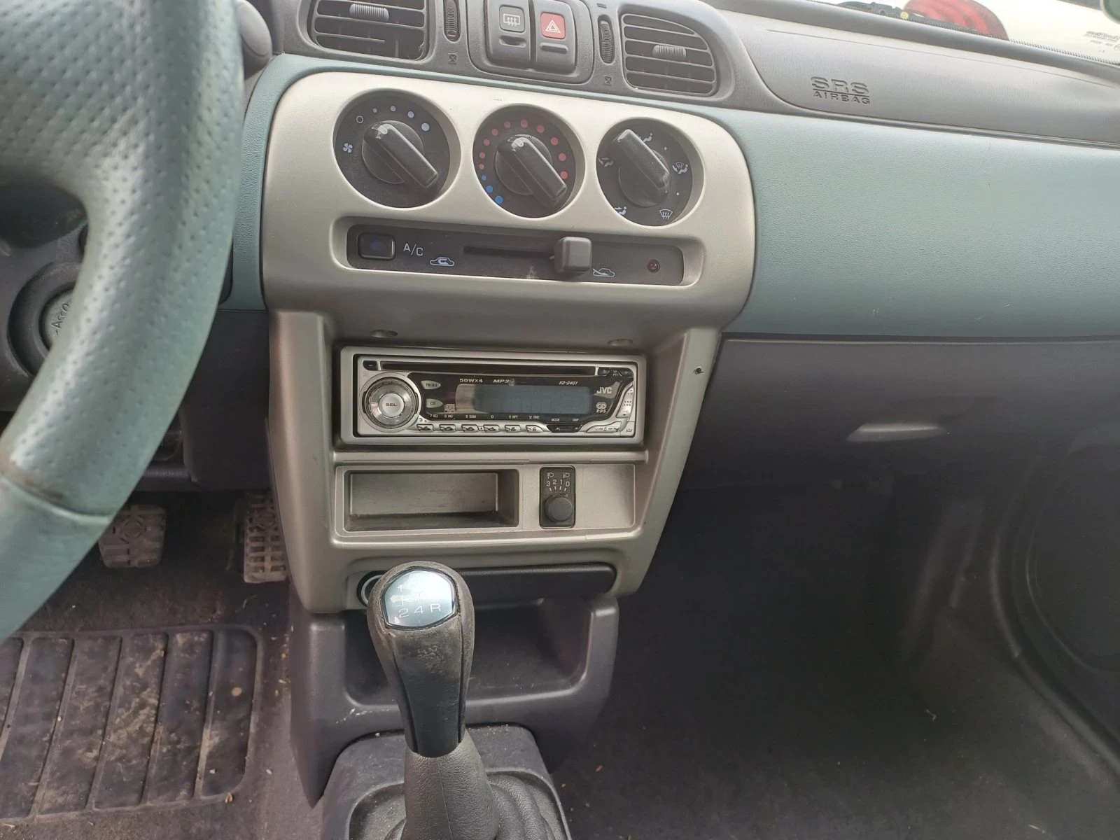 Nissan Micra, снимка 8 - Автомобили и джипове - 53987174
