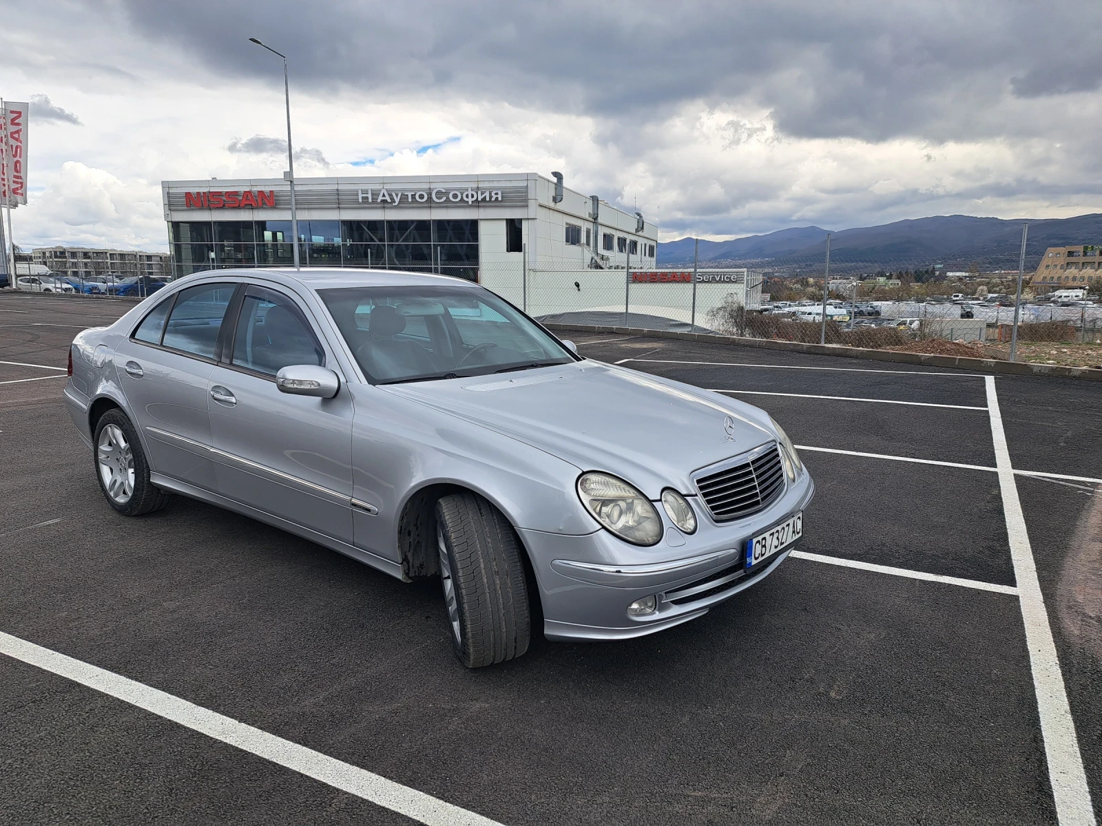 Mercedes-Benz E 270 CDI AVANGARDE : FULL , снимка 7 - Автомобили и джипове - 54078970