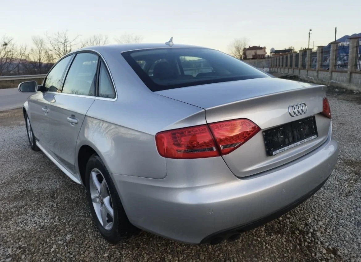 Audi A4, снимка 8 - Автомобили и джипове - 54372350