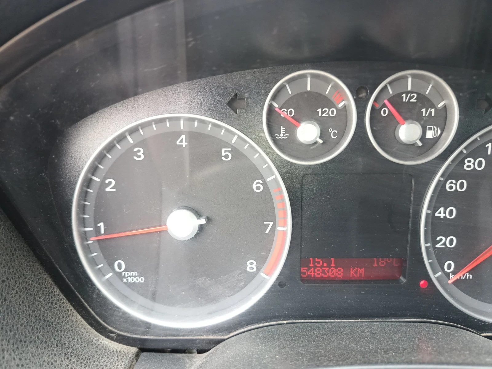 Ford Focus 1, 6, снимка 5 - Автомобили и джипове - 54455745