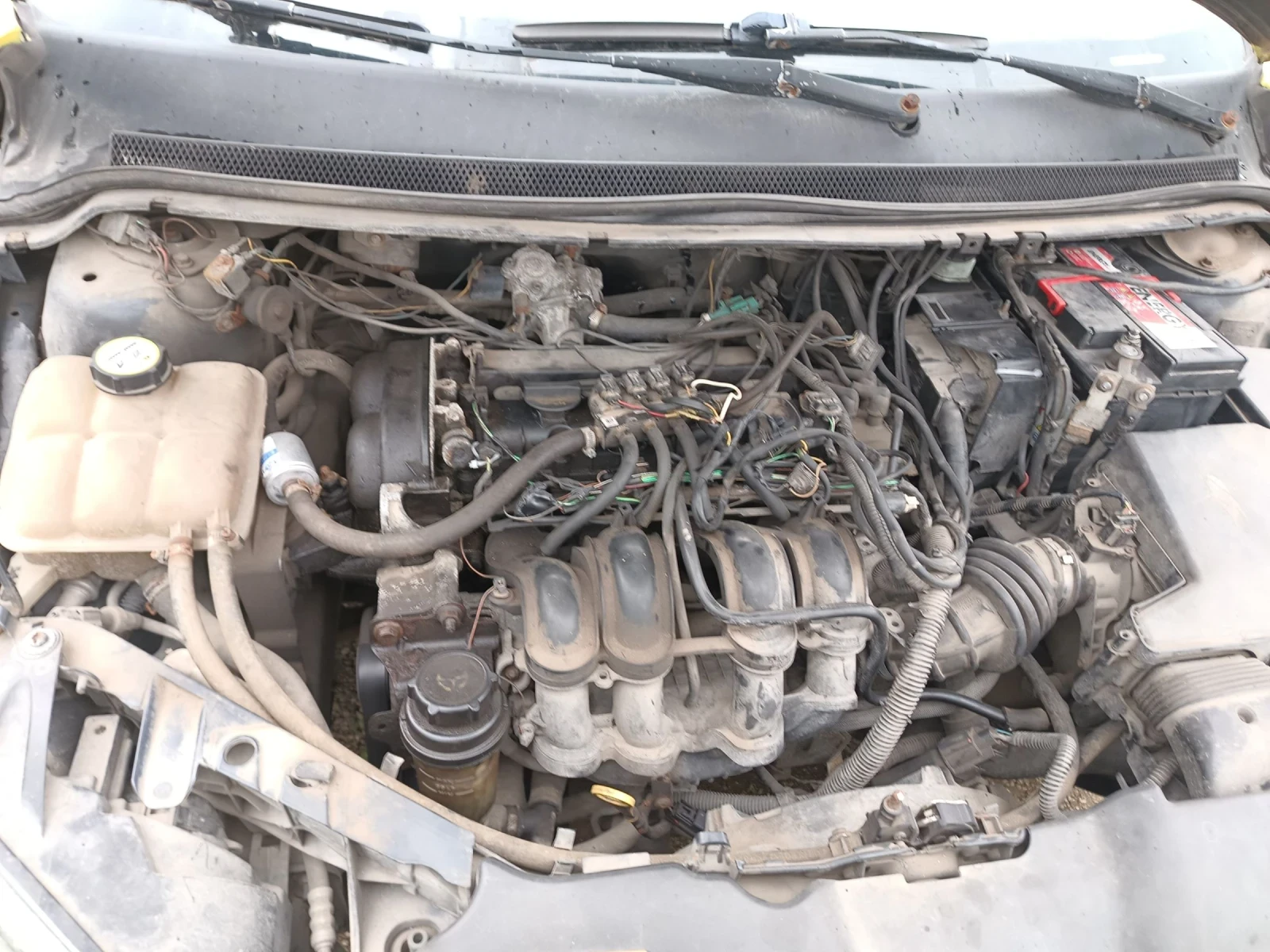 Ford Focus 1, 6, снимка 6 - Автомобили и джипове - 54455745