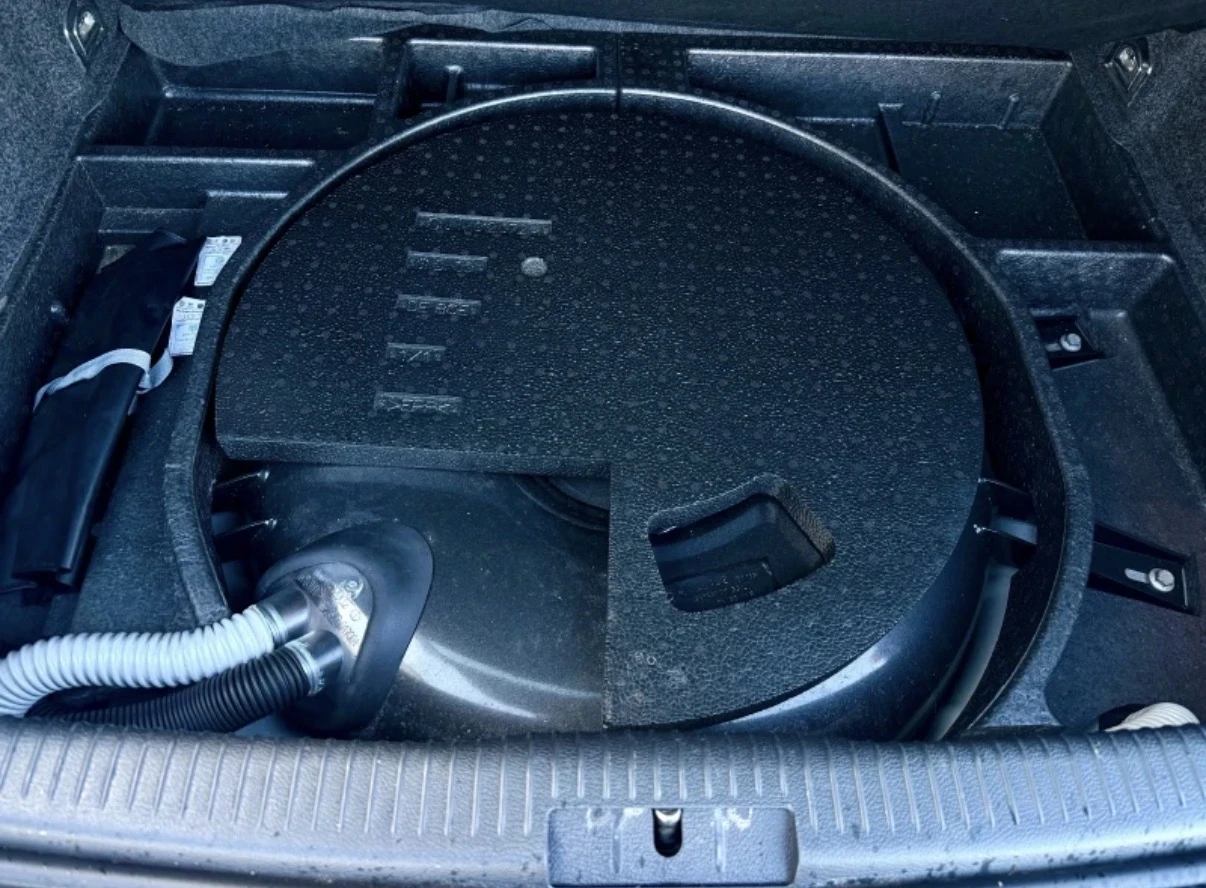 VW Golf VI-1.6i-BI-FUEL-�������� ���-������ ��. | Mobile.bg � ����������� 10