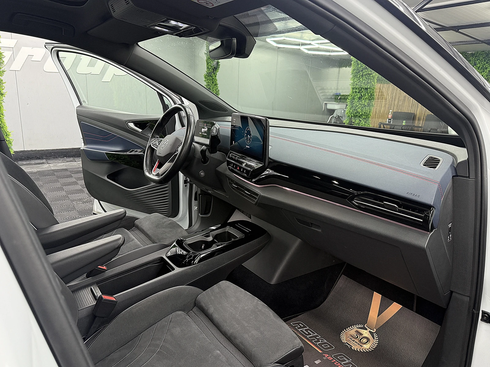VW ID.4 GTX/4x4/PANORAMA/360-K/KeulessGo/СОБСТВЕН ЛИЗИНГ, снимка 9 - Автомобили и джипове - 54779986