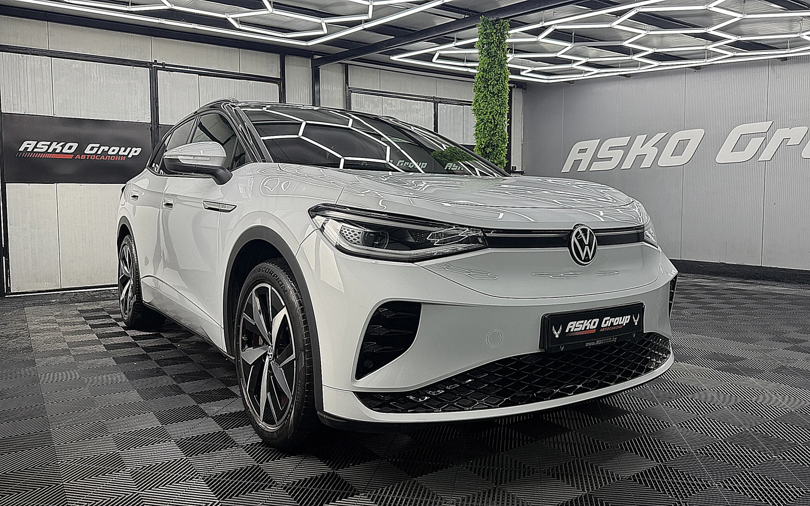 VW ID.4 GTX/4x4/PANORAMA/360-K/KeulessGo/СОБСТВЕН ЛИЗИНГ, снимка 3 - Автомобили и джипове - 54779986