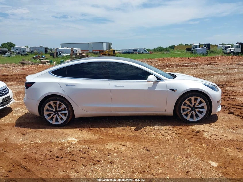 Tesla Model 3 Performance Dual Motor All-Wheel Drive, снимка 13 - Автомобили и джипове - 55272019