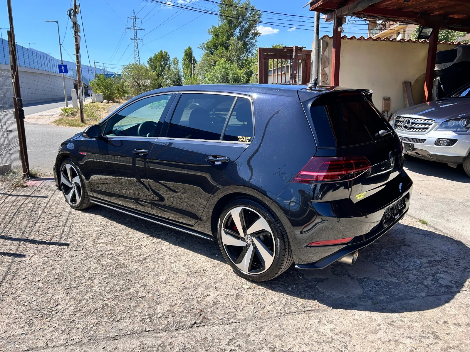 VW Golf GTI Performance 245к.с, снимка 2 - Автомобили и джипове - 55679149