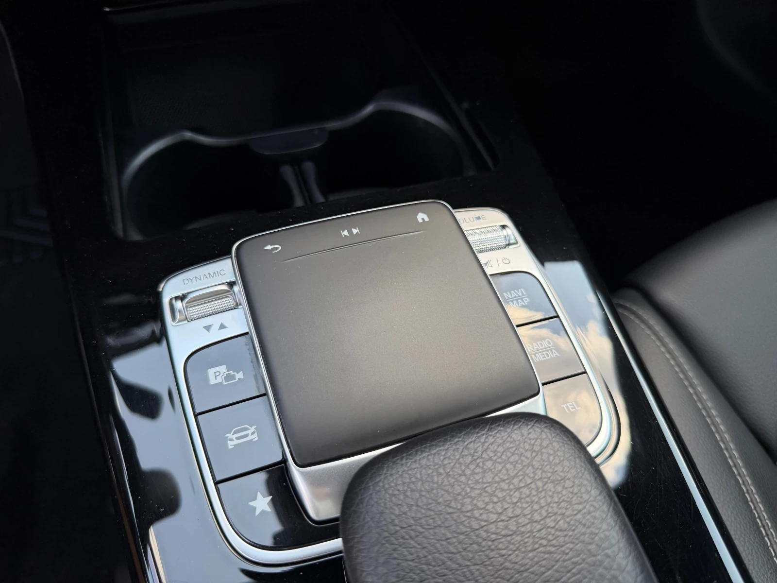Mercedes-Benz A 180 1.5 DCI AUTOMATIC, снимка 13 - Автомобили и джипове - 55898825