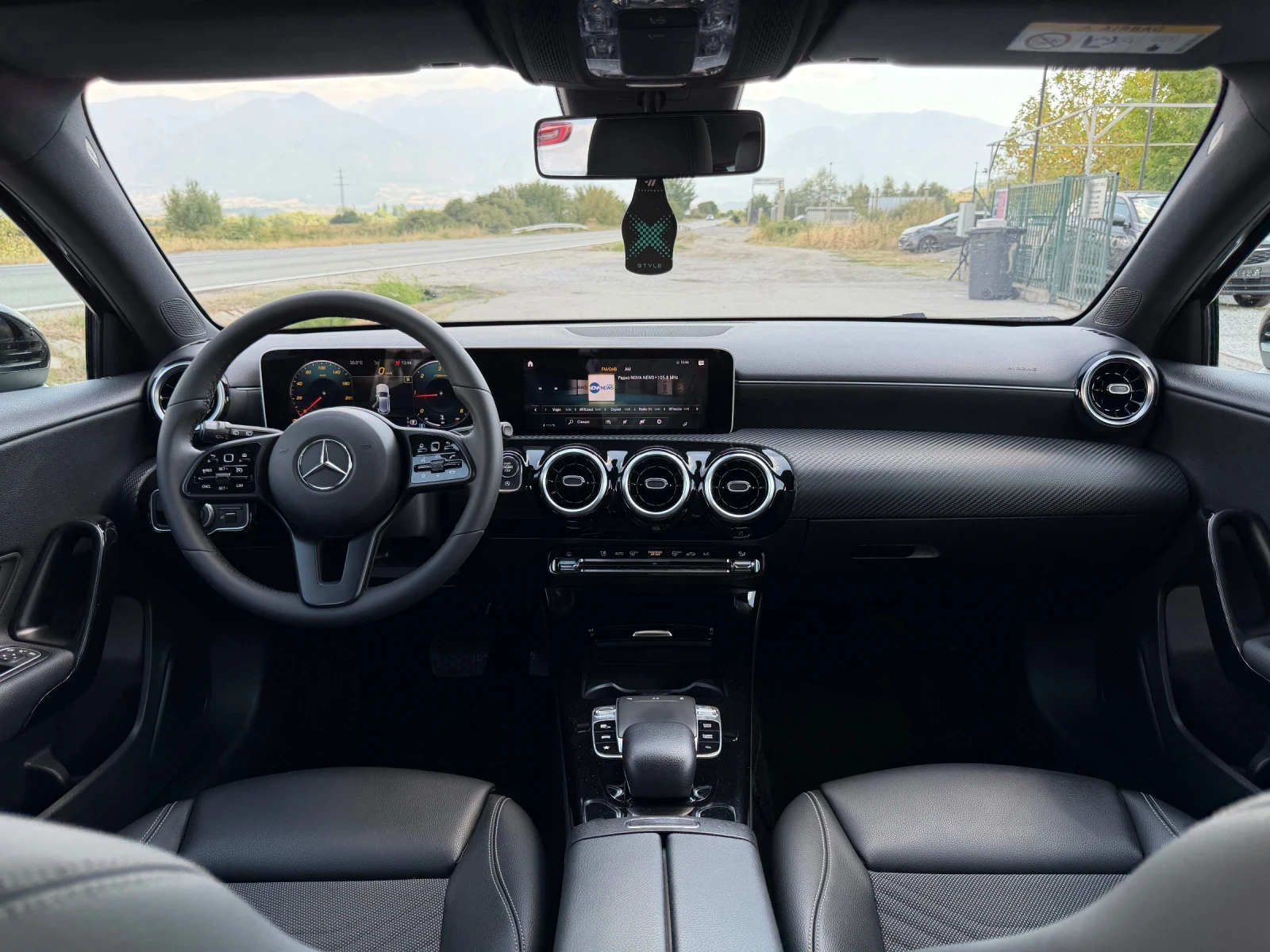 Mercedes-Benz A 180 1.5 DCI AUTOMATIC, снимка 10 - Автомобили и джипове - 55898825