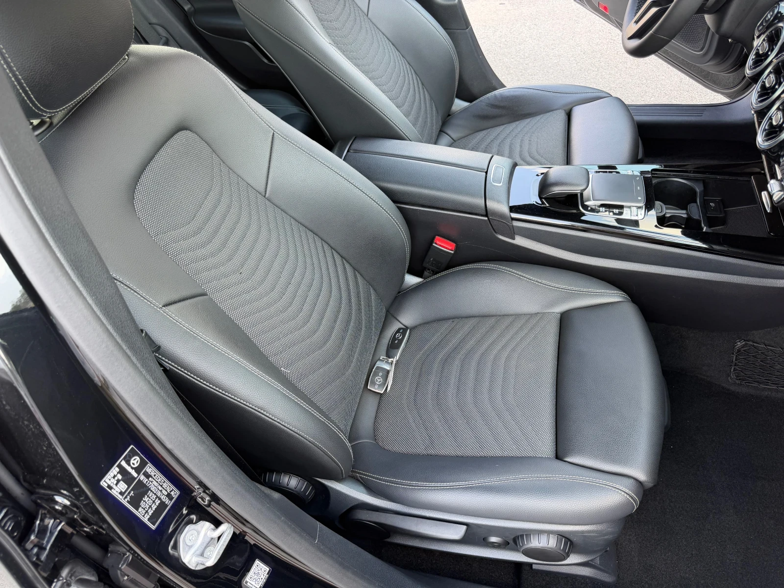 Mercedes-Benz A 180 1.5 DCI AUTOMATIC, снимка 9 - Автомобили и джипове - 55898825