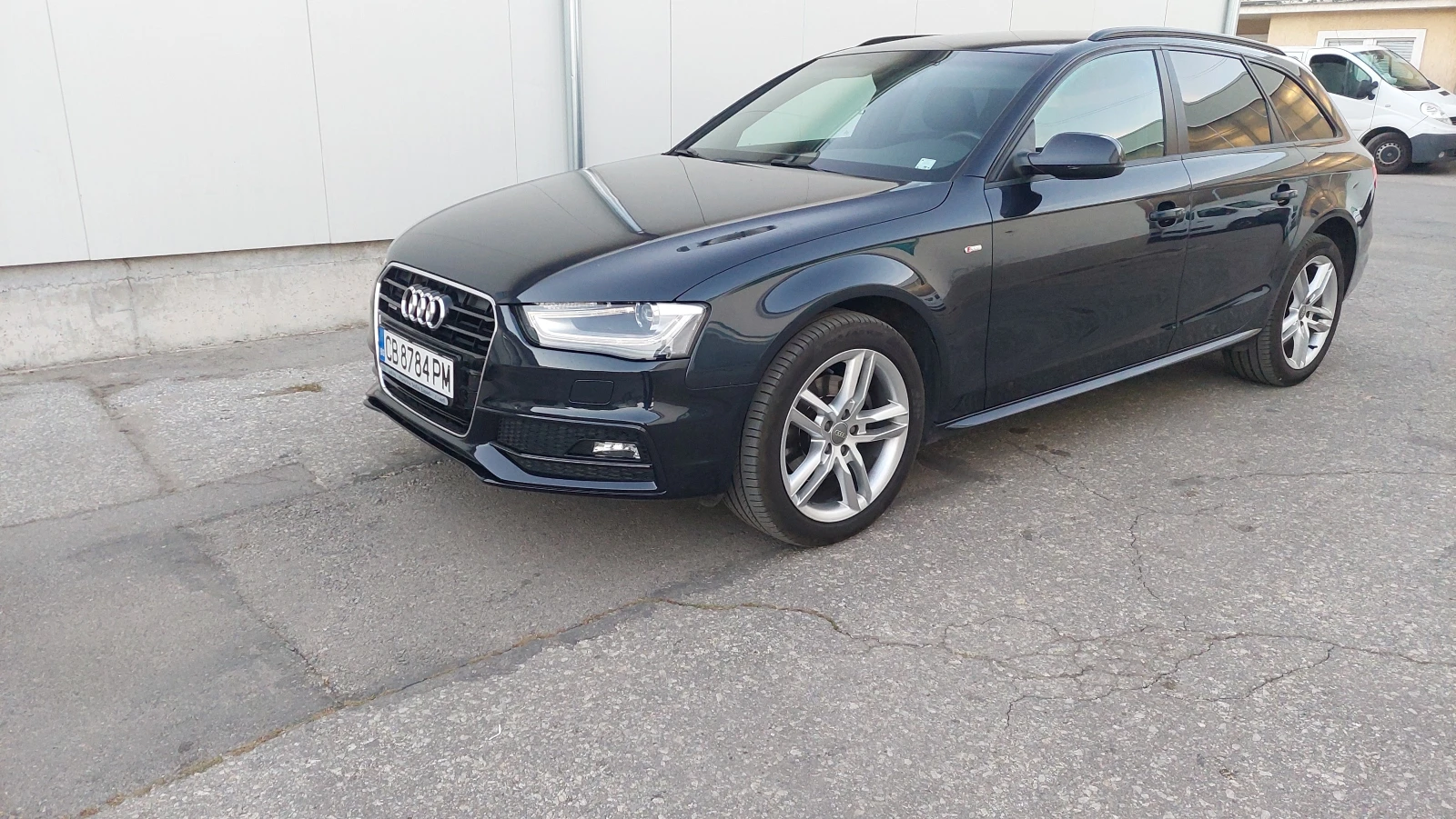 Audi A4 S-line, снимка 3 - Автомобили и джипове - 56376646