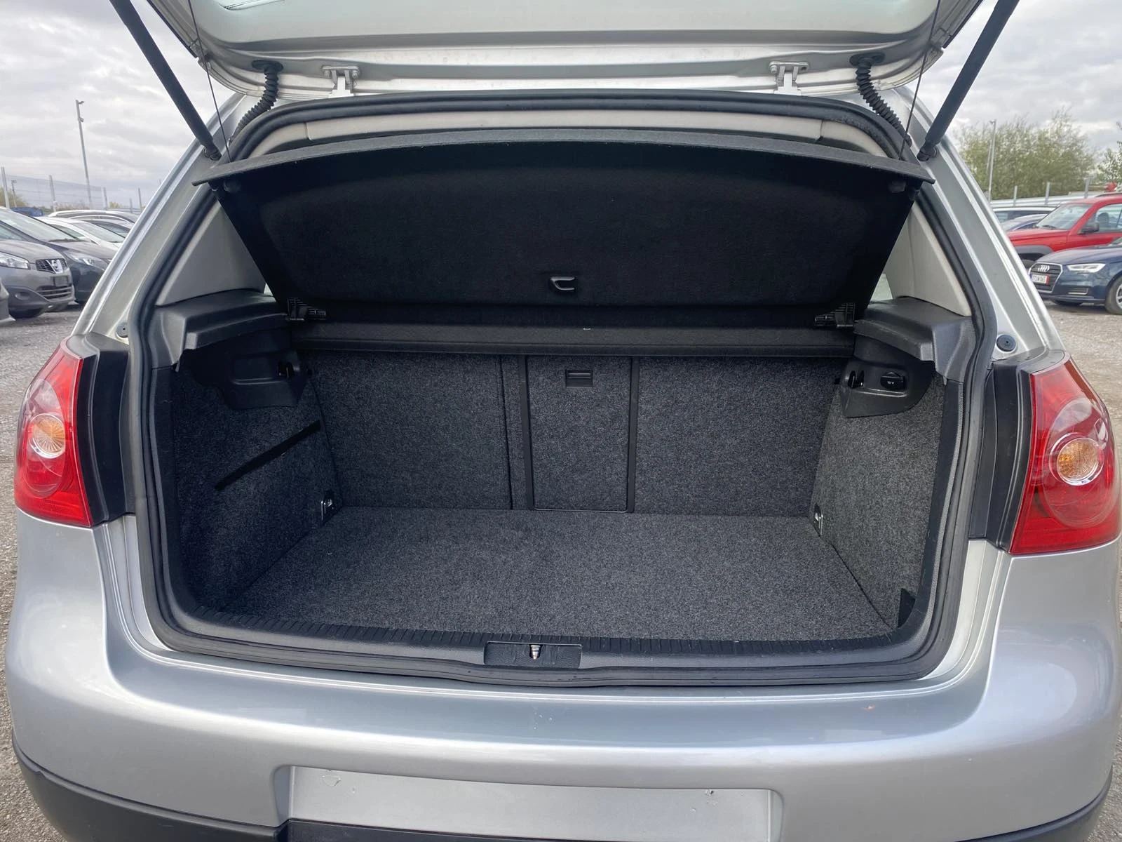 VW Golf 1.9TDI 6�������� BKC | Mobile.bg � ����������� 13