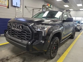     Toyota Tundra * Limited Hybrid * CARFAX *   