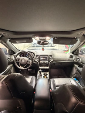 Jeep Grand cherokee Sterling Edition 25th 5.7 HEMI - 26900 € / 52611.83 лв. - 49612934 6