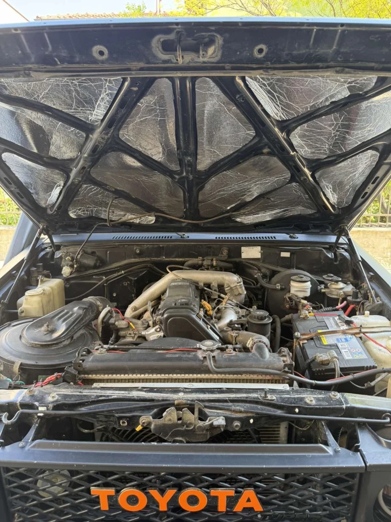 Toyota Land cruiser, снимка 14 - Автомобили и джипове - 51342950