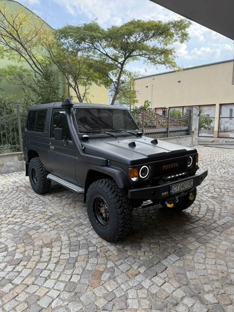 Toyota Land cruiser, снимка 2 - Автомобили и джипове - 51342950