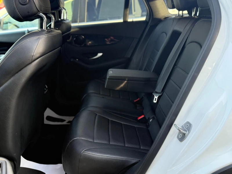 Mercedes-Benz GLC 250 6 МЕСЕЦА ГАРАНЦИЯ/204к.с. 4 Matic, снимка 8 - Автомобили и джипове - 52253796
