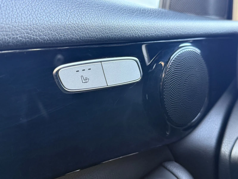 Mercedes-Benz GLC 250 6 МЕСЕЦА ГАРАНЦИЯ/204к.с. 4 Matic, снимка 14 - Автомобили и джипове - 52253796