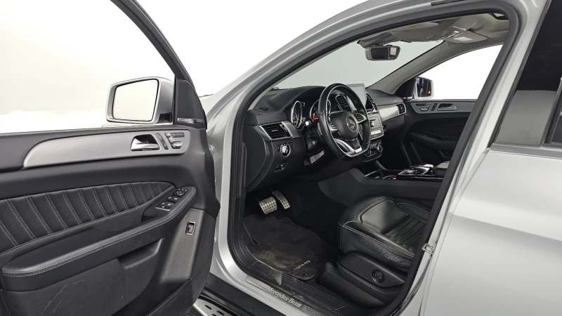 Mercedes-Benz GLE Coupe 350d Пълна сервизна история !!!, снимка 5 - Автомобили и джипове - 52829996