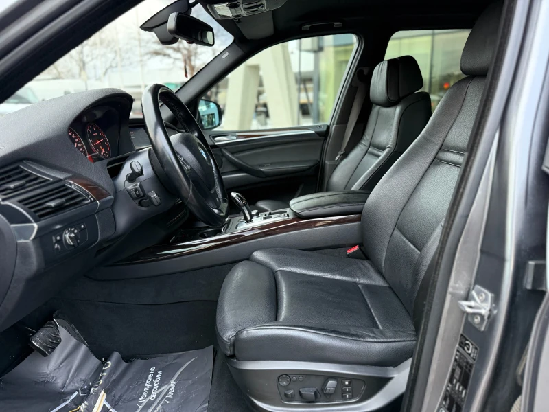 BMW X5 6 МЕСЕЦА ГАРАНЦИЯ/3.0D 245к.с. M Pack 7 Местен, снимка 7 - Автомобили и джипове - 53051869