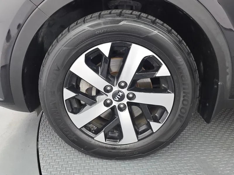 Kia Sorento Diesel 2.2 4Wd Prestige, снимка 5 - Автомобили и джипове - 56119087