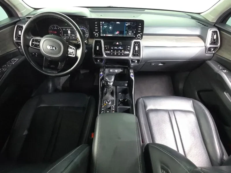 Kia Sorento Diesel 2.2 4Wd Prestige, снимка 7 - Автомобили и джипове - 56119087