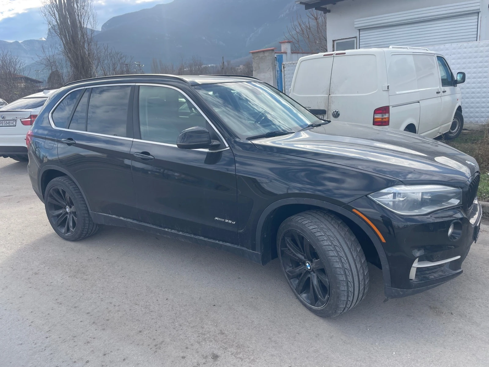 BMW X5 3.0д 258к.с. - изображение 2