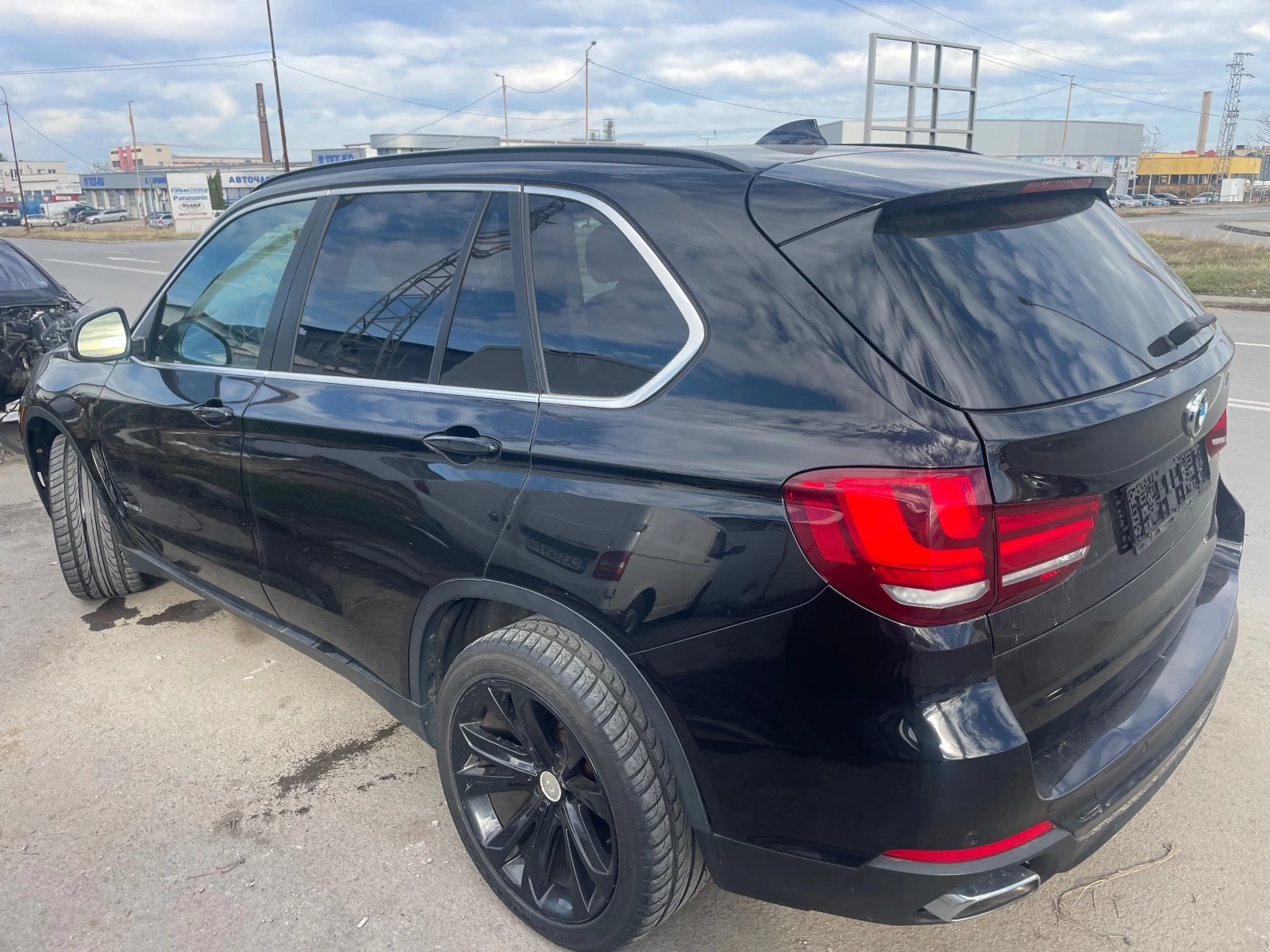 BMW X5 3.0д 258к.с. - изображение 5