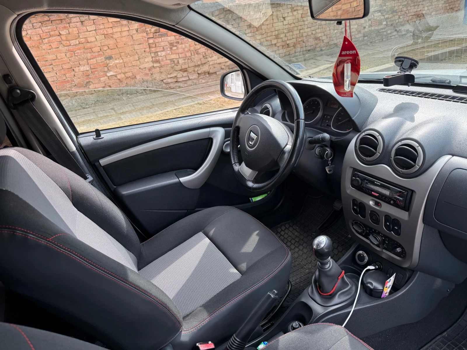 Dacia Duster  - изображение 9