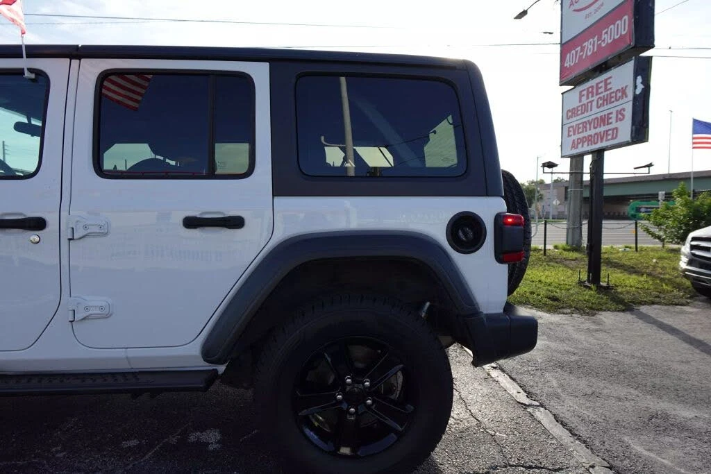 Jeep Wrangler * Unlimited Sport* HeadUp* АвтоКредит* (ЦЕНА ДО БГ - изображение 6