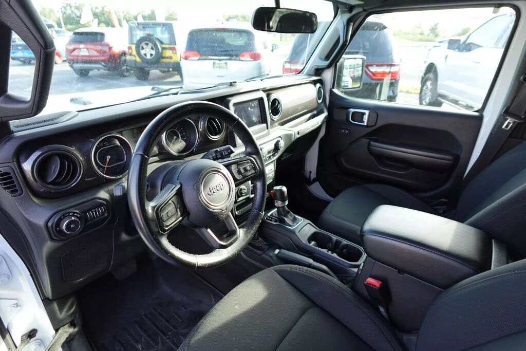 Jeep Wrangler * Unlimited Sport* HeadUp* АвтоКредит* (ЦЕНА ДО БГ - изображение 8