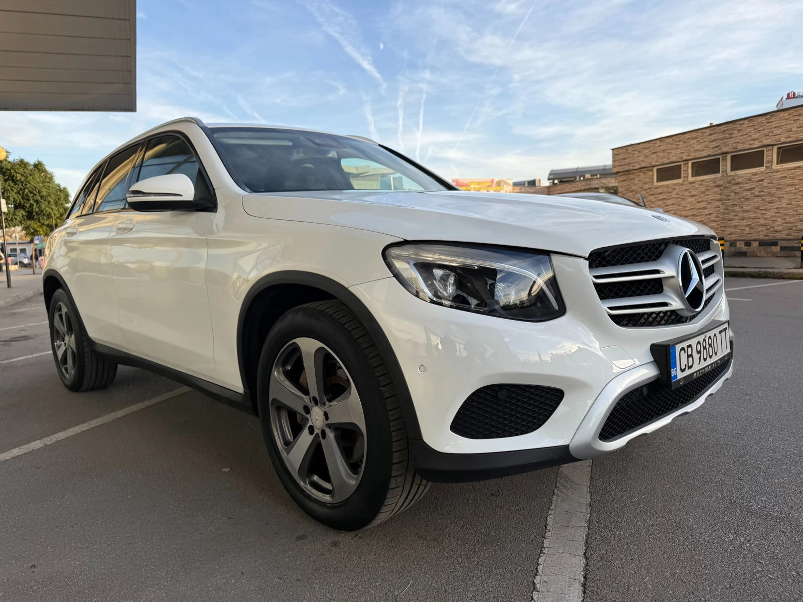Mercedes-Benz GLC 250 6 МЕСЕЦА ГАРАНЦИЯ/204к.с. 4 Matic - изображение 6