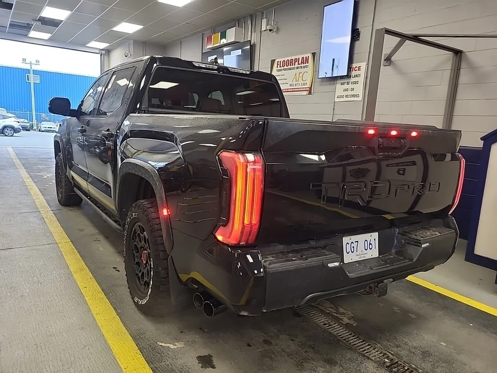 Toyota Tundra * Limited Hybrid * CARFAX *    | Mobile.bg   9