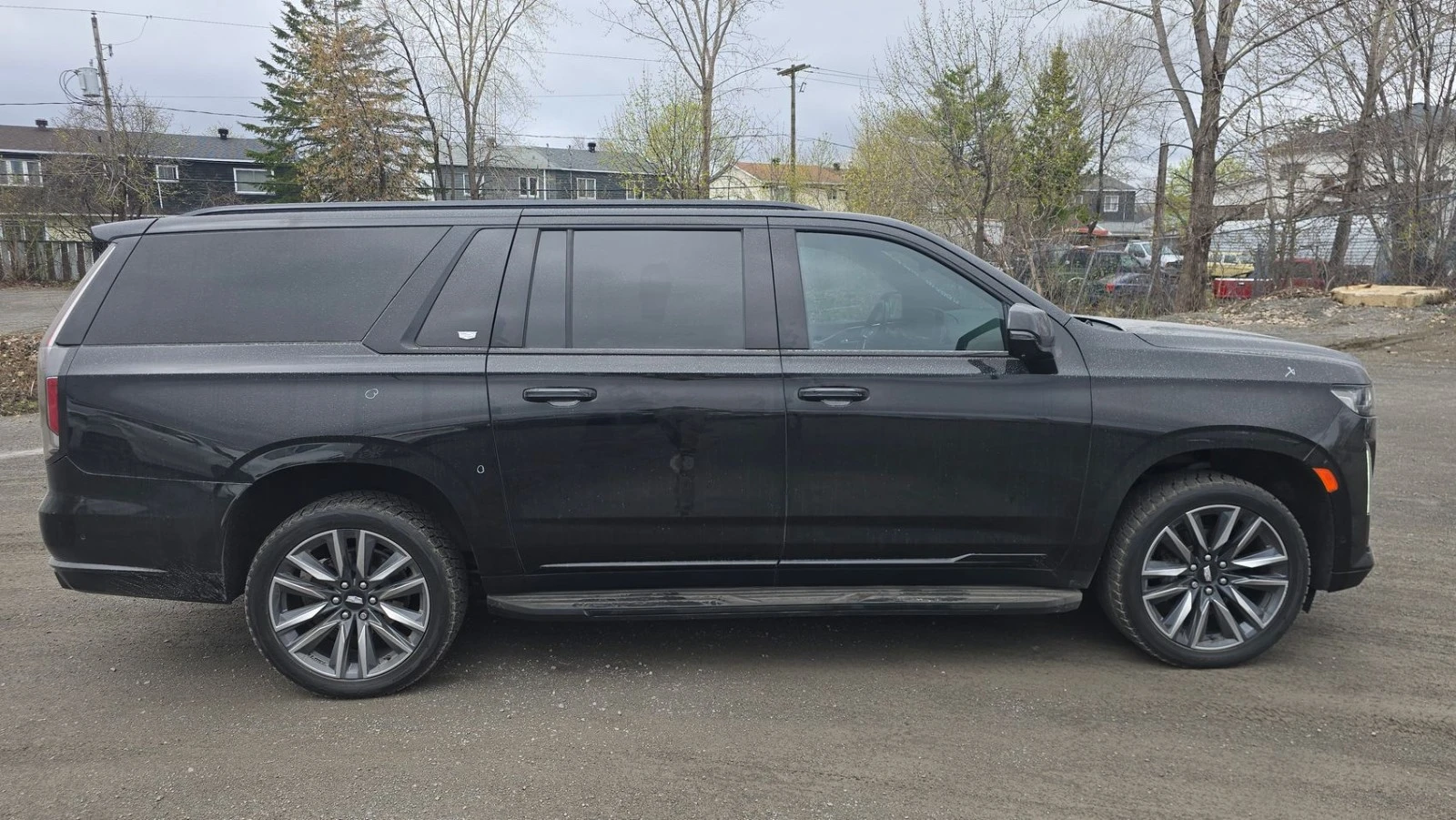Cadillac Escalade ESV, снимка 4 - Автомобили и джипове - 54384557