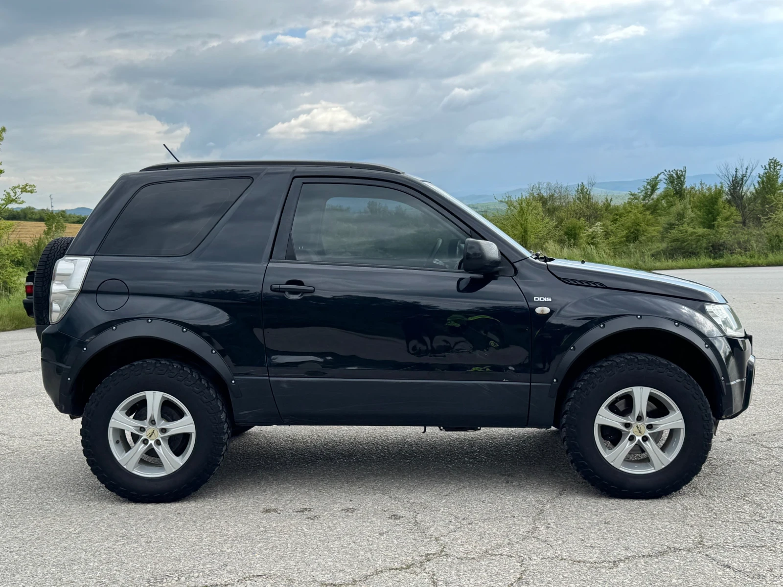 Suzuki Grand vitara 4X4, снимка 4 - Автомобили и джипове - 54423480