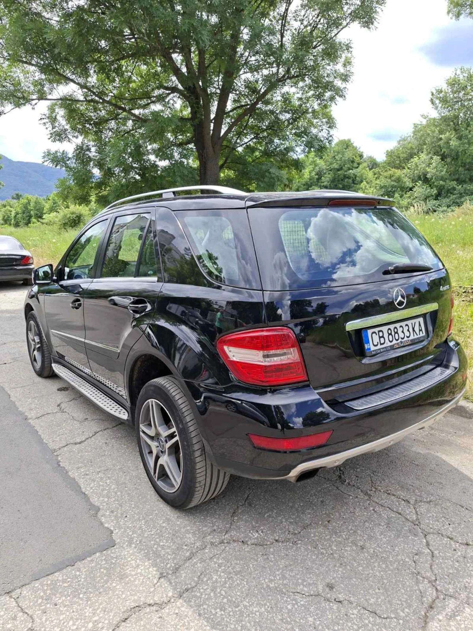 Mercedes-Benz ML 300 CDI, снимка 3 - Автомобили и джипове - 54944039