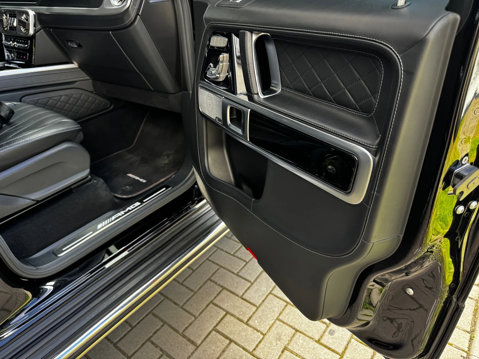 Mercedes-Benz G 63 AMG, снимка 10 - Автомобили и джипове - 55671716