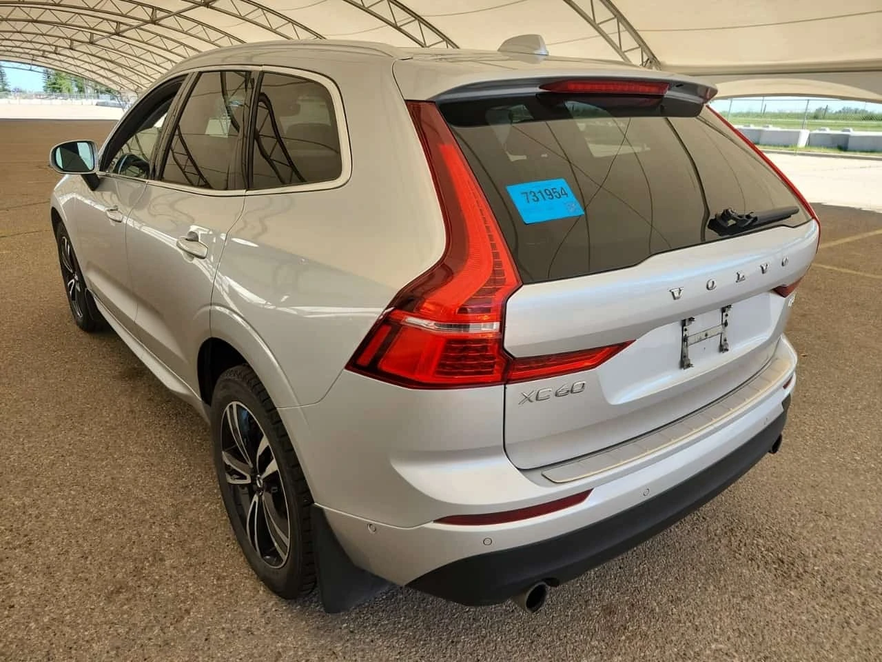 Volvo XC60 MOMENTUM/CARFAX/Подгрев/Памет/Панорама, снимка 4 - Автомобили и джипове - 55735395