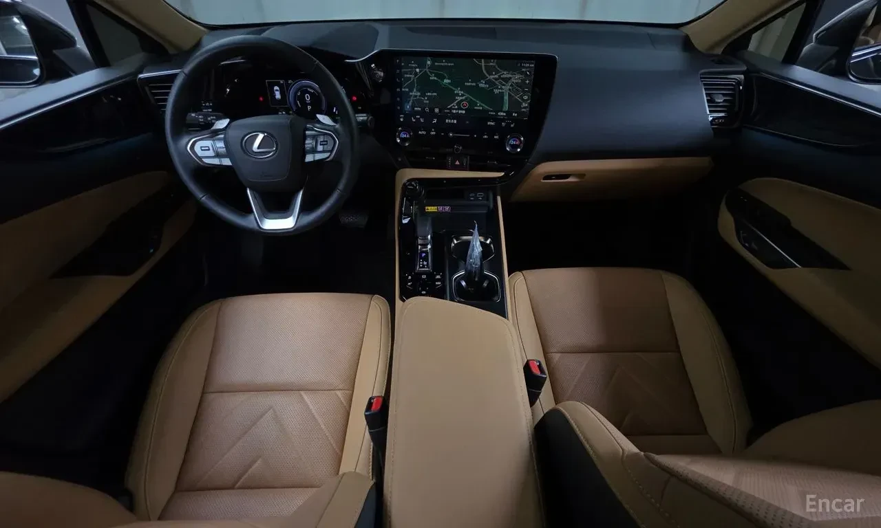 Lexus NX 450 HYBRID* PREMIUM* ОБДУХВАНЕ* ДИСТРОНИК* 360КАМЕРА* , снимка 8 - Автомобили и джипове - 55819182