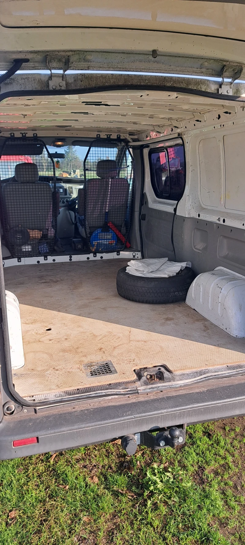 Opel Vivaro 2.0 cdti, снимка 6 - Бусове и автобуси - 52369382