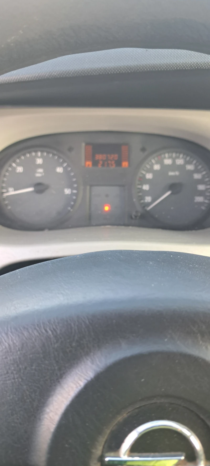 Opel Vivaro 2.0 cdti, снимка 8 - Бусове и автобуси - 52369382