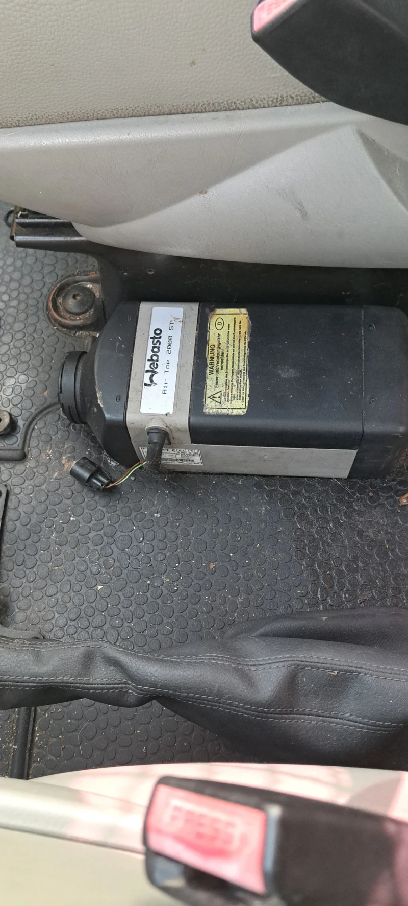 Opel Vivaro 2.0 cdti, снимка 9 - Бусове и автобуси - 52369382