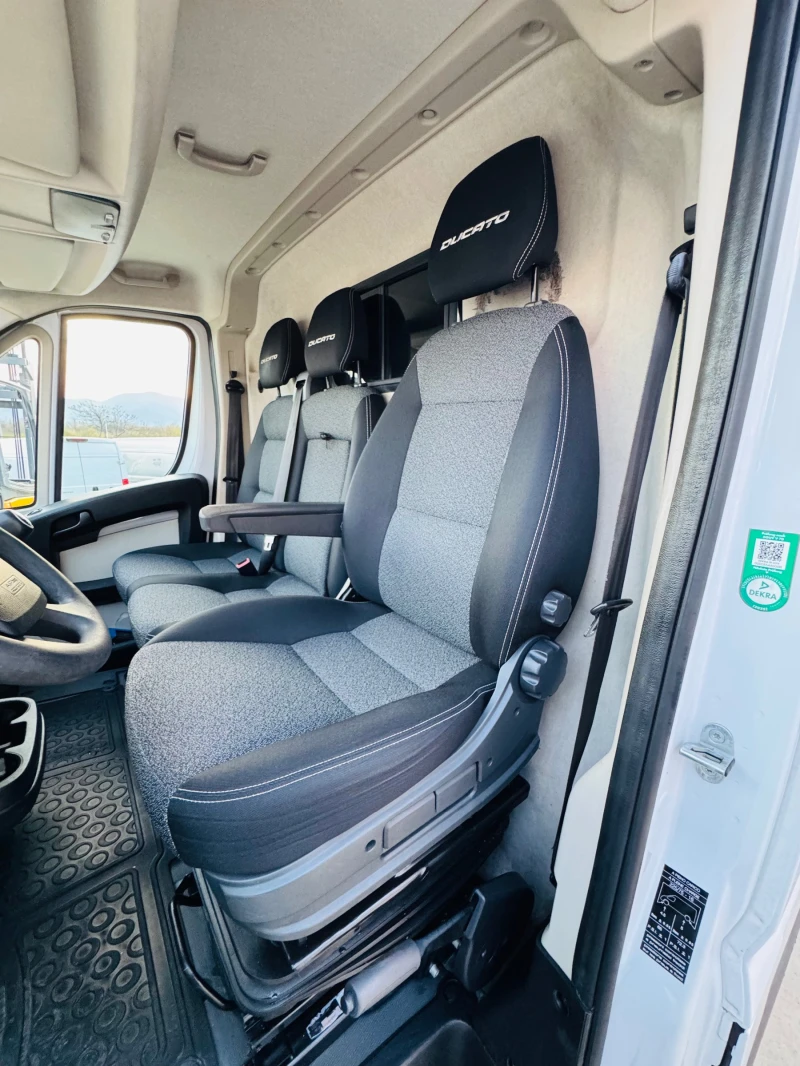 Fiat Ducato Немски!MAXI!LED!КАТО НОВ!ТОП!ТОП!ТОП!НАВИ!КЛИМАТР!, снимка 9 - Бусове и автобуси - 52483233